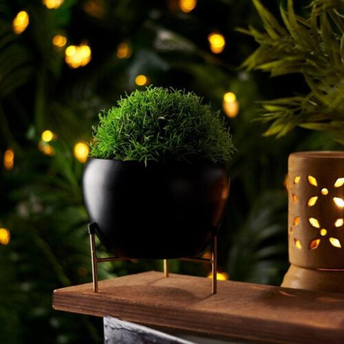 Domena Metal Planter - Black Domena Metal Planter - Black